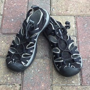 Keen Women’s Sandals size 6.5 Good Condition!